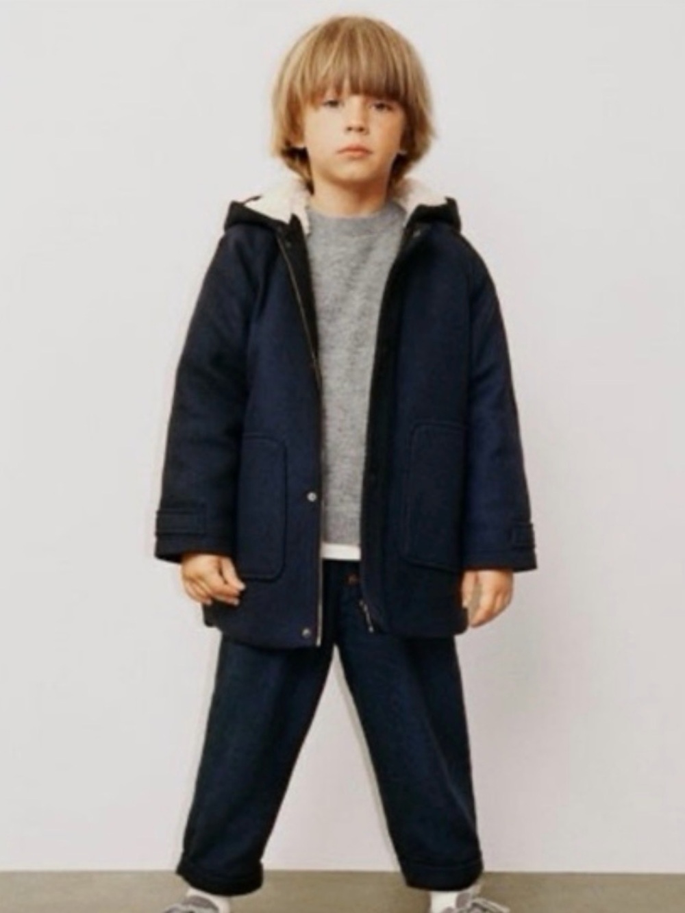 Zara Boys Navy Hooded Fleece Lined Coat Size 5 Years in great condition
